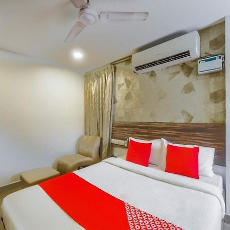 Serenity Inn Madras Buitenkant foto