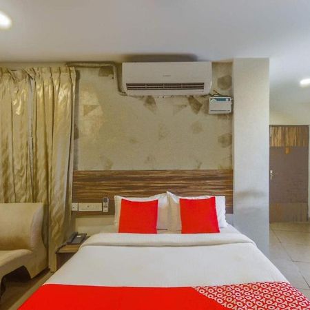Serenity Inn Madras Buitenkant foto